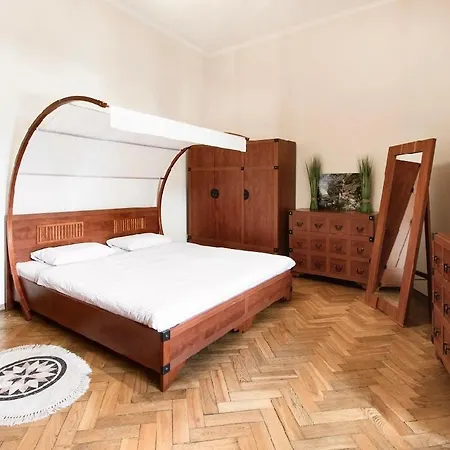 Apartment Vidfort вороного